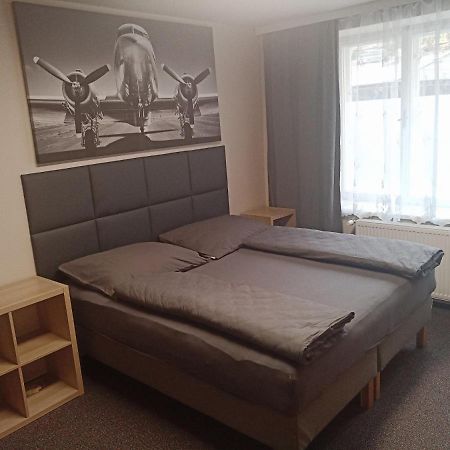 Kraliky Apartman Exterior photo